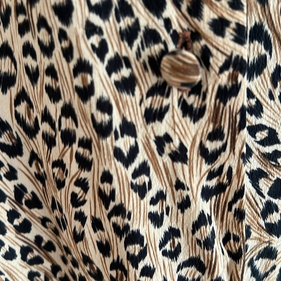 Allison Taylor Vintage Abstract Animal Feather Print Silk Blouse Size M - Picture 4 of 4